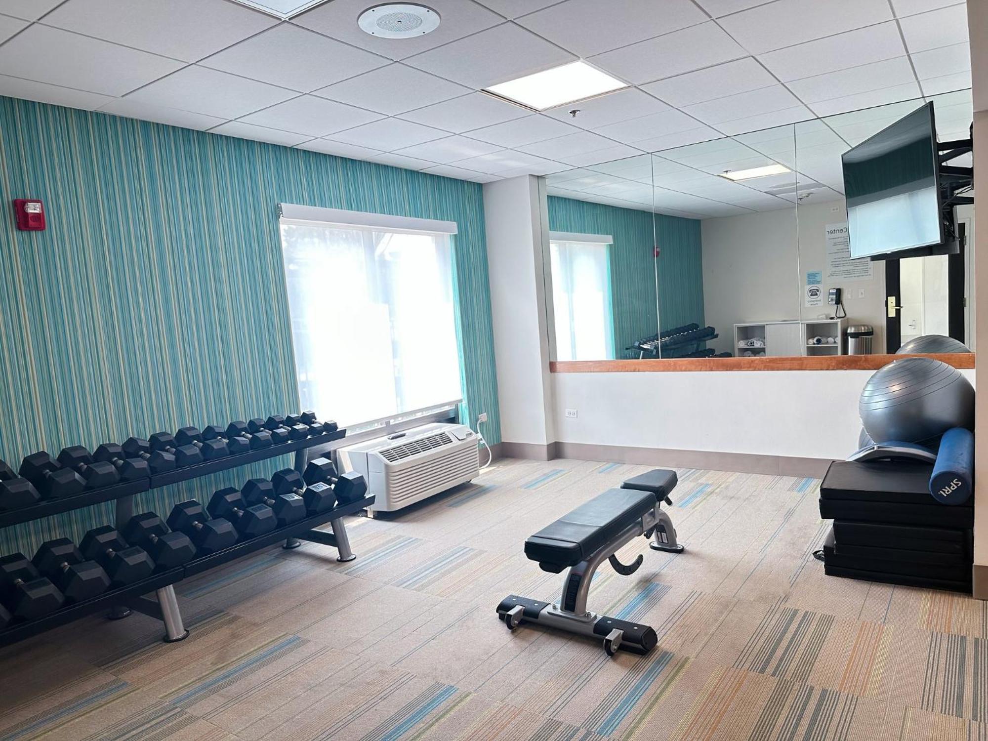 Holiday Inn Express & Suites - Prospect Heights By Ihg Exterior photo